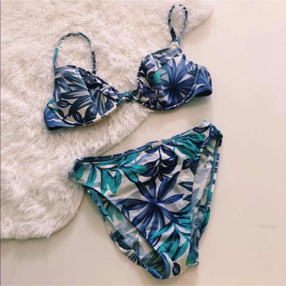 Vintage 80s Style Underwire Bra High Leg Bikini